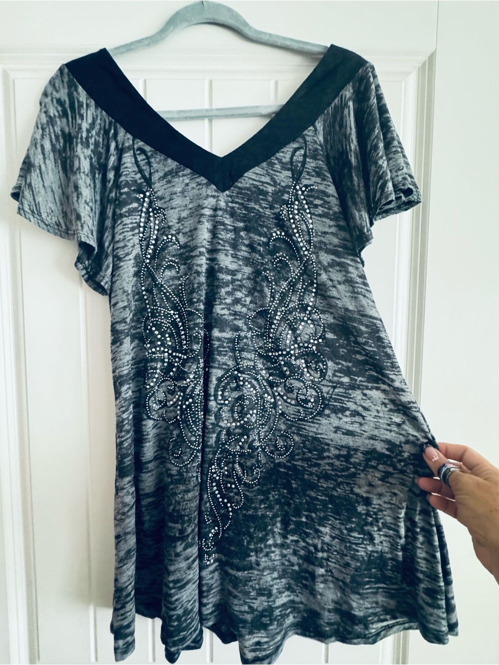 Vocal Grey Marble V-Neck Tunic with Rhinestone Swirl